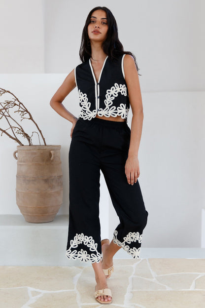 Dreaming Softly Vest Top Black