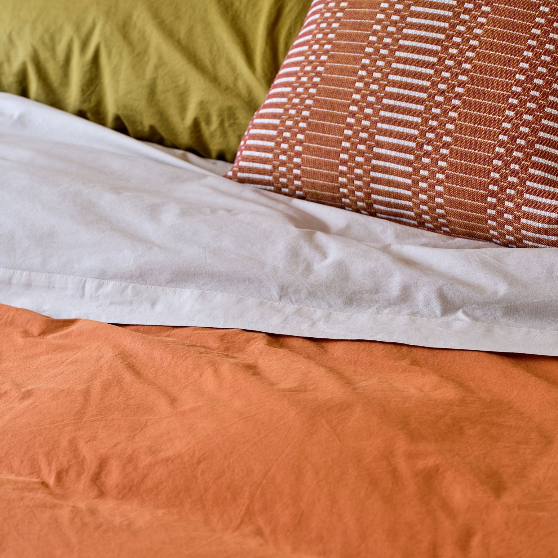 Percale Cotton Pillowcase in Citrine Green (Set of 2)